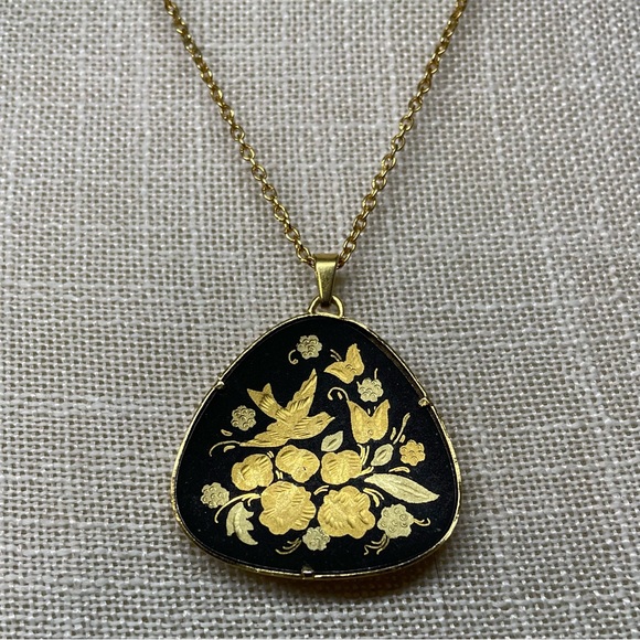 Damascene Spanish Black & Gold-Tone Engraved Inlay Flower Bird Vintage Necklace - Picture 8 of 16